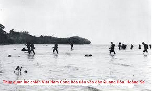 Thủy quân lục chiến Việt Nam Cộng hòa đổ bộ lên đảo Quang Hòa.