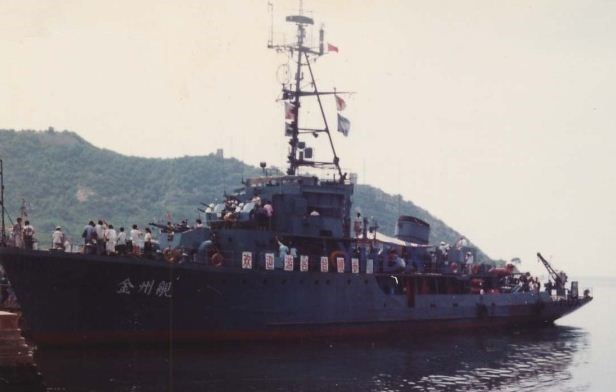 Tàu Trung Quốc số 389 tham gia thôn tính Hoàng Sa năm 1974.